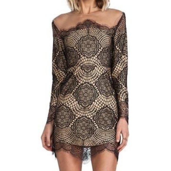 For Love And Lemons Dresses & Skirts - FOR LOVE AND LEMONS grace mini dress in lace Sz XS
